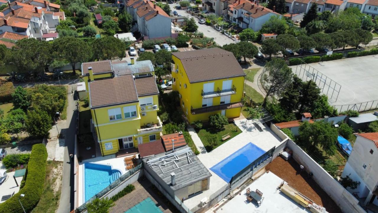 Apartment Mery Pula Luaran gambar
