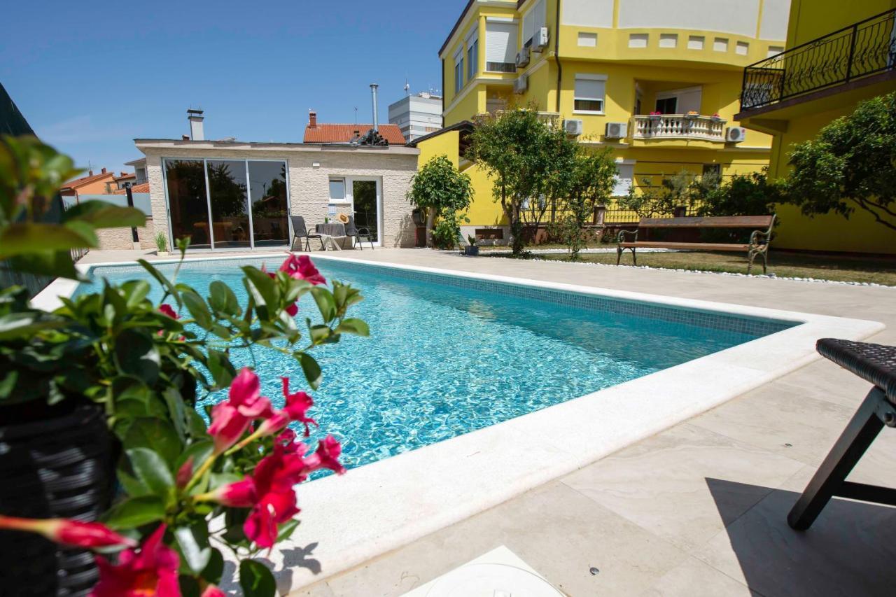Apartment Mery Pula Luaran gambar